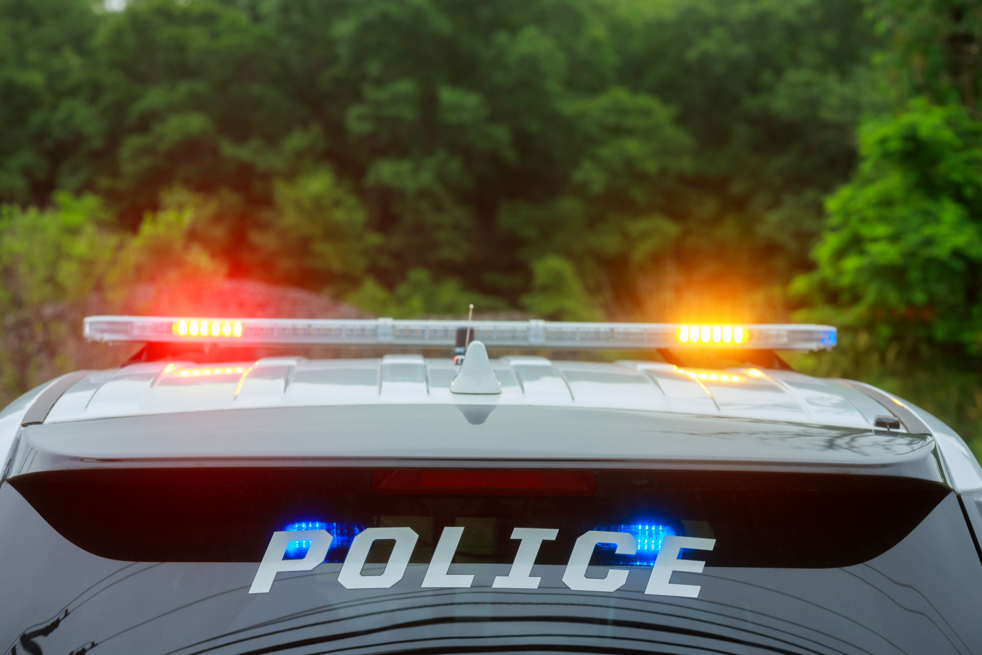 Flashing-lights-of-the-police-car-in-the-city-.jpg